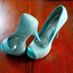 Sparkly teal heels. Women's Size 7.5